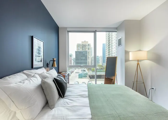 River N 1br W Gym Wd Nr Mag Mile By Bluegound Chi-127 *