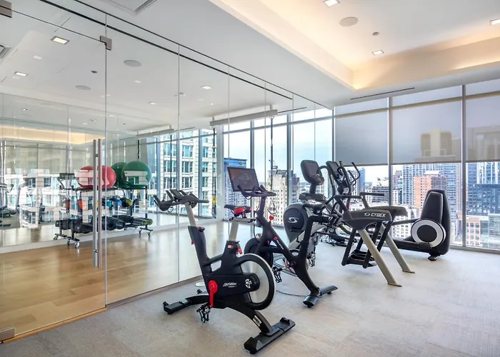 River N 1br W Gym Wd Nr Mag Mile By Bluegound Chi-127 *