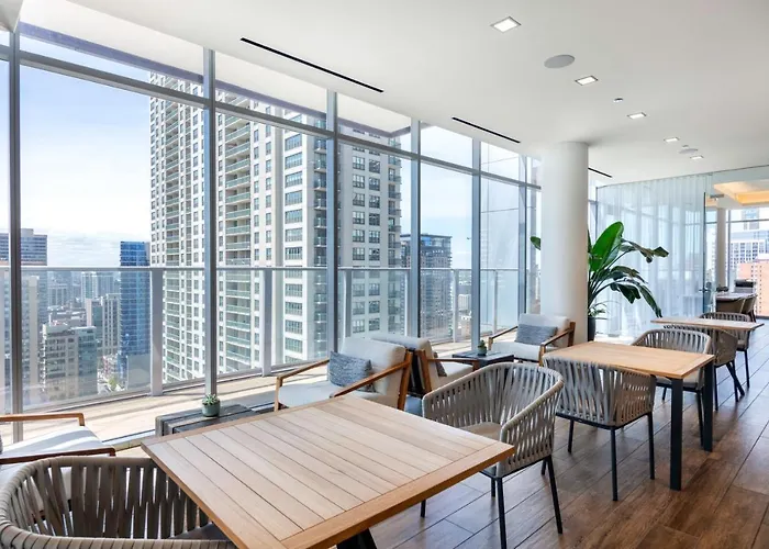 River N 1br W Gym Wd Nr Mag Mile By Bluegound Chi-127 Апартаменты
