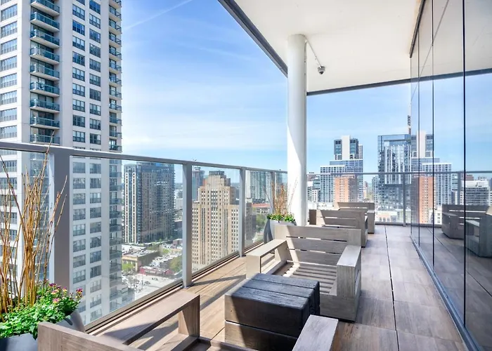 River N 1br W Gym Wd Nr Mag Mile By Bluegound Chi-127 Чикаго