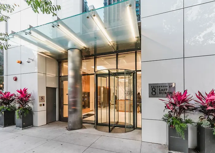 River N 1br W Gym Wd Nr Mag Mile By Bluegound Chi-127 Апартаменты